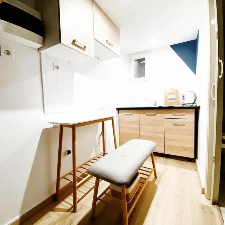 Velestinou Private Maisonette Leilighet Athen Eksteriør bilde
