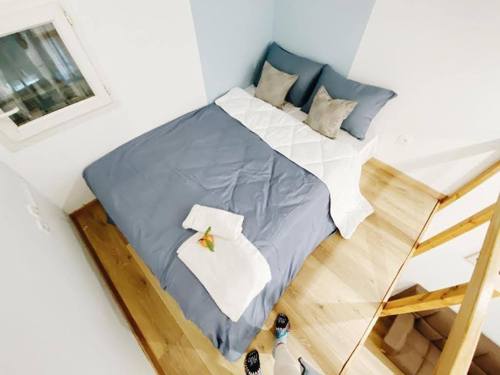 Velestinou Private Maisonette Leilighet Athen Eksteriør bilde